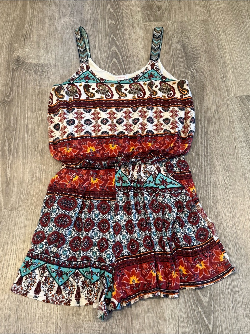 Xhilaration Colorful Romper Size Medium